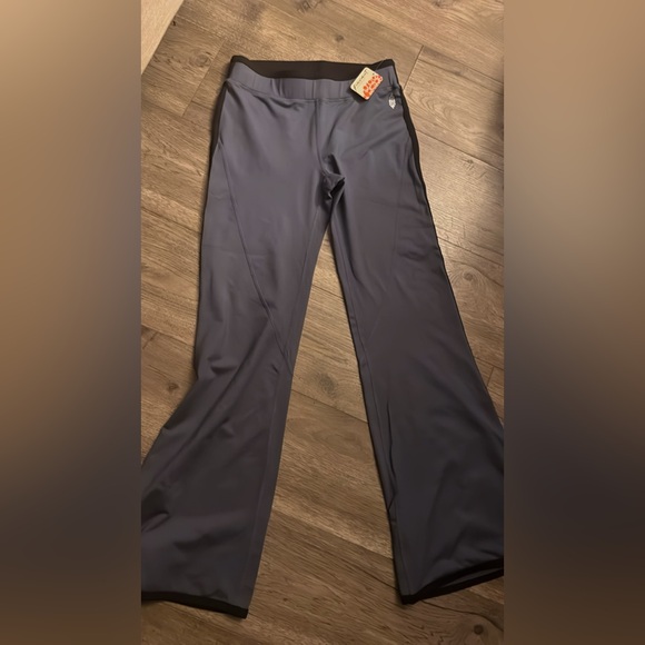 FREE PEOPLE movement pipe dream flare leg pants - Picture 3 of 5